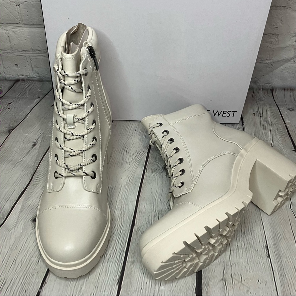 Nine West Women's Quenton Lace-Up Lug Sole Heeled Combat Booties Size 10M - Picture 3 of 12